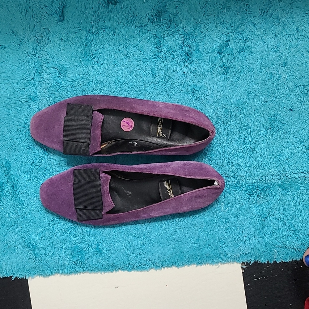 What's What Vintage Purple Suede Shoes Size 7